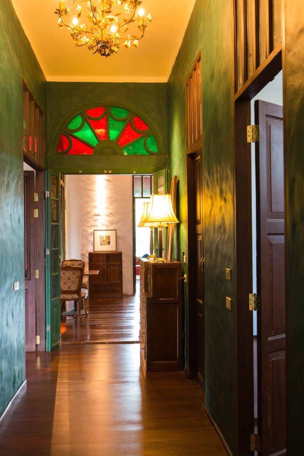 Georgian Suite - Image 2